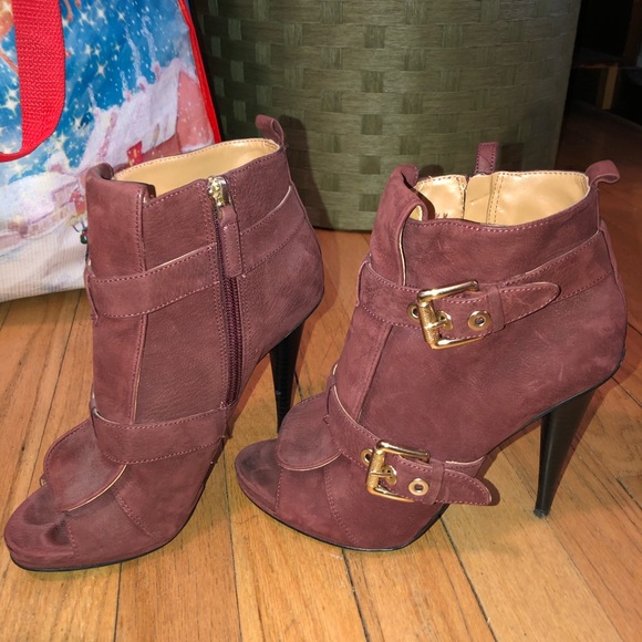 Nine West booties - Picture 1 of 2